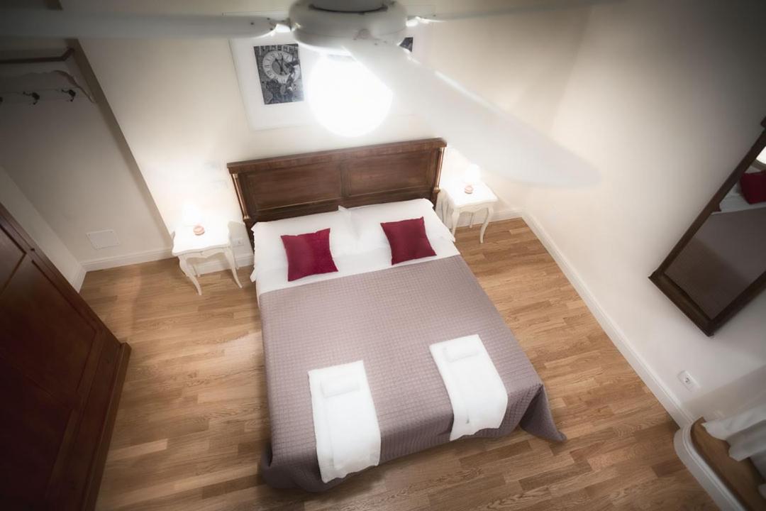 Palazzo Ceru Bed And Breakfast Verona Buitenkant foto